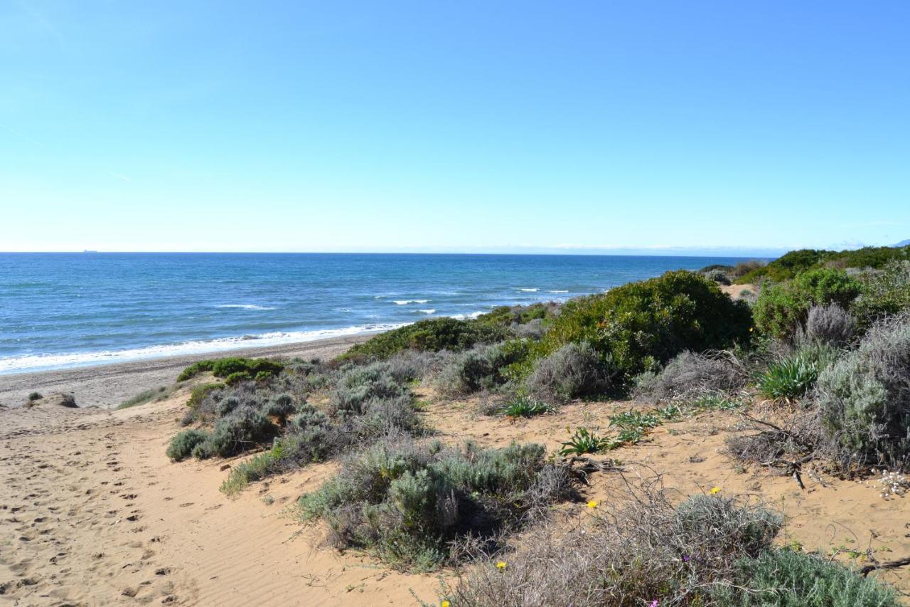 Luxury Garden Apartment - Walking Distance To The Sea Sitio de Calahonda Exterior photo