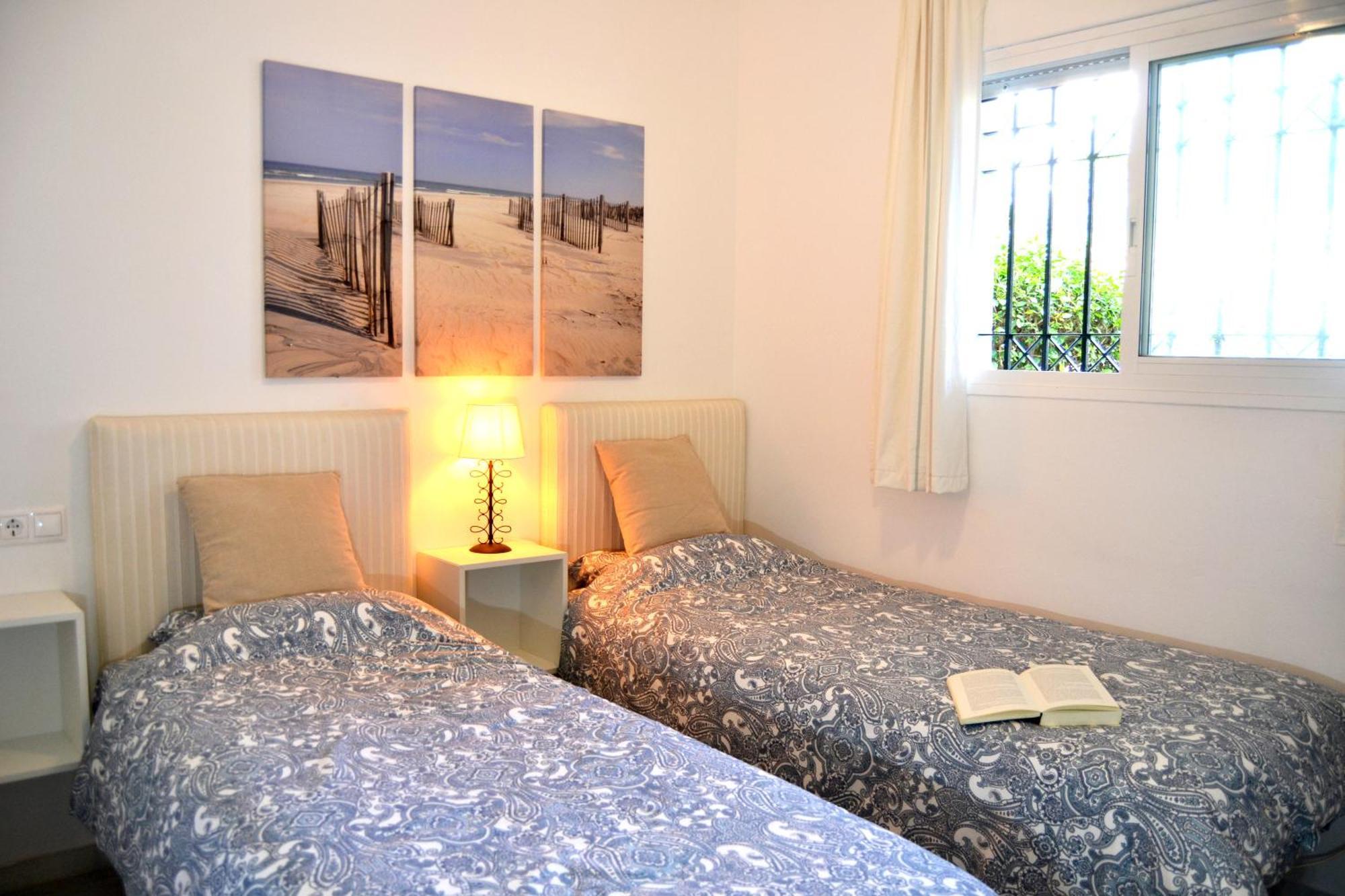 Luxury Garden Apartment - Walking Distance To The Sea Sitio de Calahonda Exterior photo