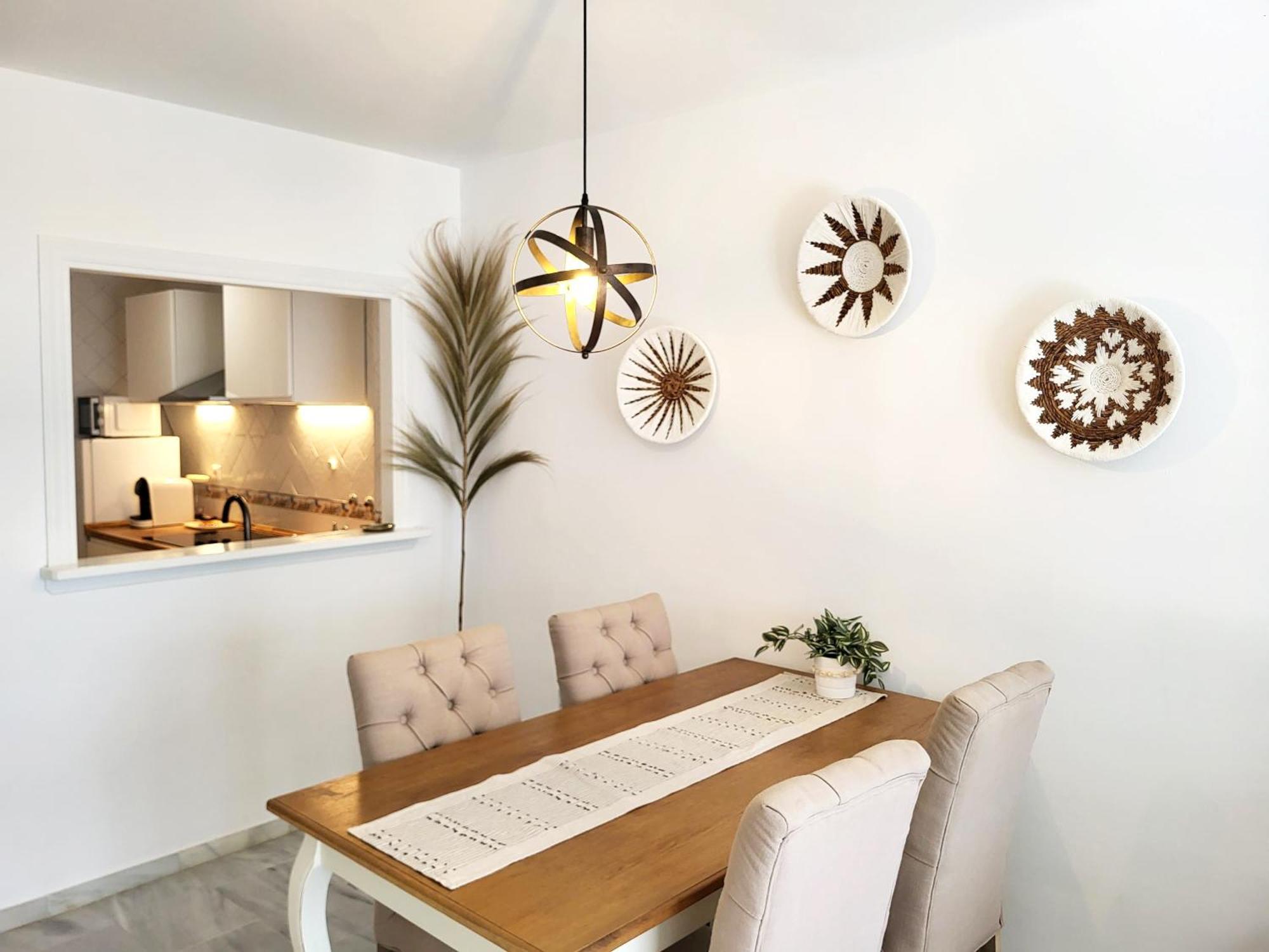 Luxury Garden Apartment - Walking Distance To The Sea Sitio de Calahonda Exterior photo
